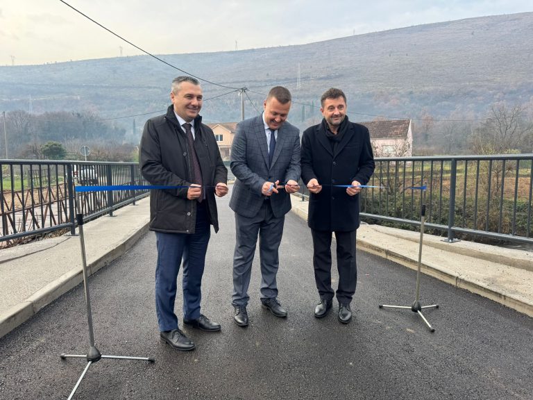 Mostar: Dizdar i Kordić otvorili most u Donjoj Jasenici