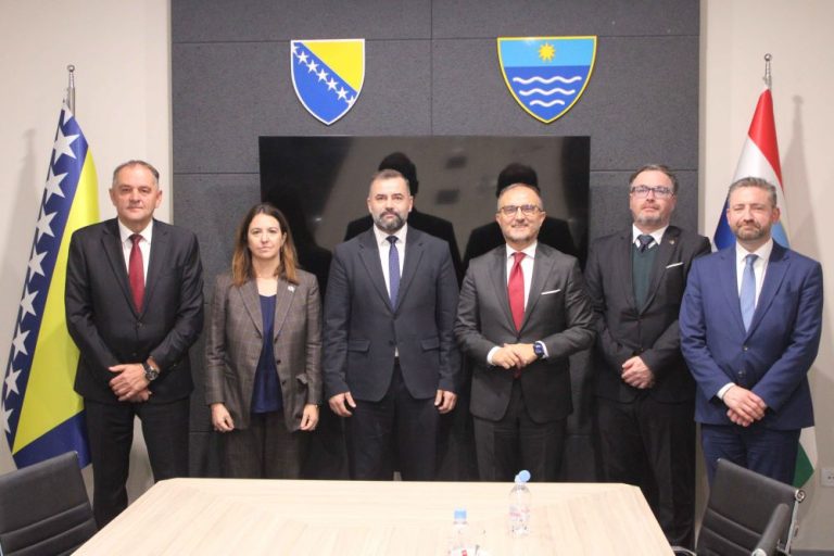 Mostar: Ambasador Soreca i ambasadori EU u radnoj posjeti Skupštini HNK
