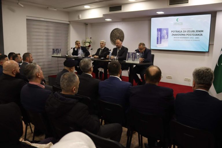 Mostar: Predstavljena knjiga “Potraga za izgubljenim znakovima postojanja-Hivzija Hasandedić 1915–2003”