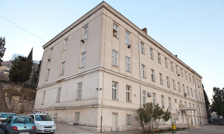 Završen i treći pregled škole u Mostaru: Policija traga za počiniteljima