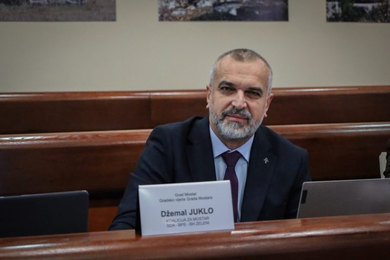 “Išla moma da nije doma”: Vijećnik Juklo pitao (t)ko predstavlja Turističku zajednicu Mostara na sajmovima?