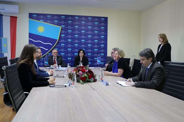 Premijerka Buhač sa ambasadorima zemalja EU: Evropski put BiH nema alternativu!