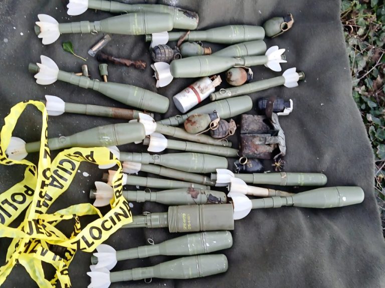 Trebinje: Arsenal minsko-eksplozivnih sredstava pronađen u Pridvorcima