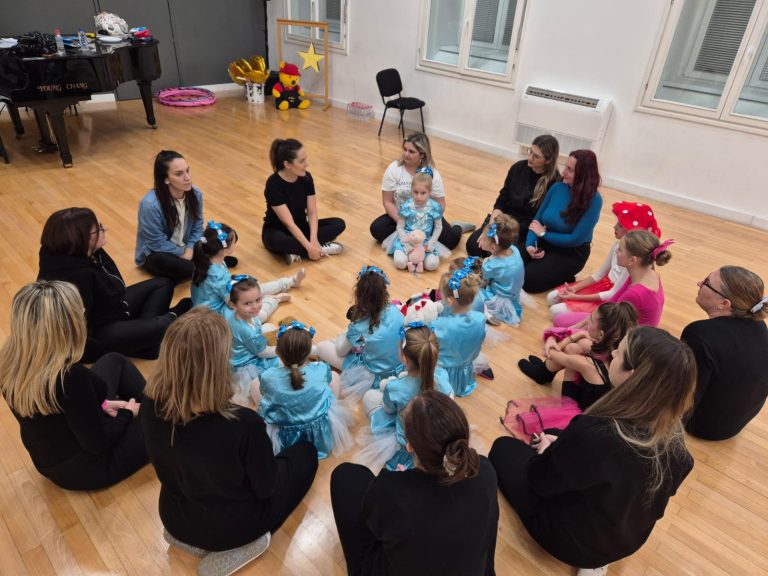 Plesni studio Flash: Radionica jačanja porodičnih veza kroz ples i pokret