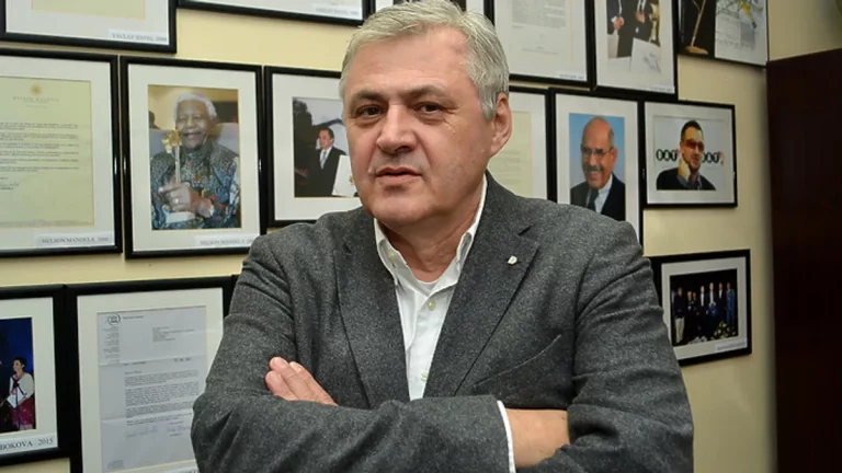 Oštra reakcija Oručevića: Stid me kada vidim naše predstavnike u društvu radikala Primorca i Zovko