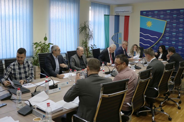 Vlada HNK: Data saglasnost na kolektivni ugovor sa doktorima medicine i stomatologije