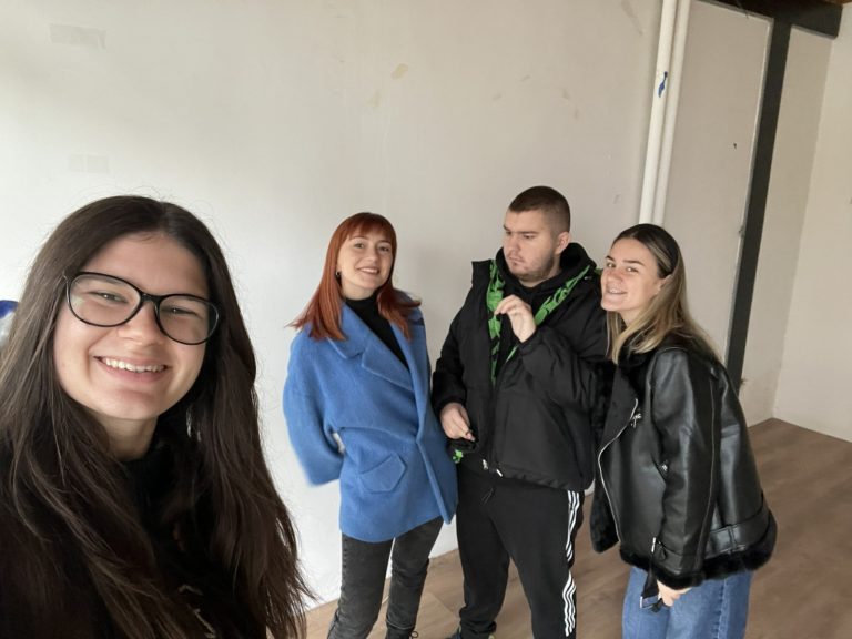 Studentice Ekonomskog fakulteta realizirale marketinšku kampanju za udruženje „Budi mi prijatelj“ iz Jablanice