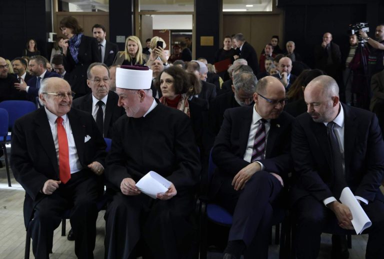 Dan žrtava Holokausta: Jevrejska zajednica u BiH organizovala centralnu akademiju u Sarajevu