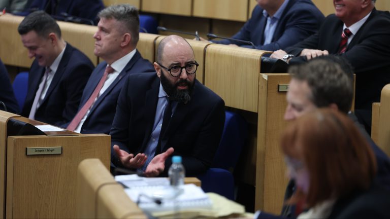 Predstavnički dom usvojio budžet u iznosu od 8,89 milijardi KM: Opozicija upozorila na enormna zaduženja