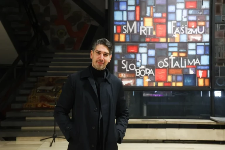 Sarajevo: Otvorena emotivna izložba Nebojše Dimovskog u Historijskom muzeju