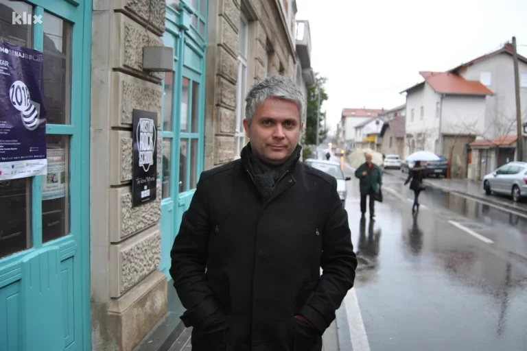 Visoko: Književna večer Elvedina Nezirovića