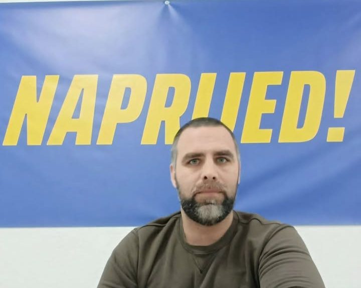 Pokret Naprijed: Grbić upozorava na pritiske vlasti i stanje javnih preduzeća