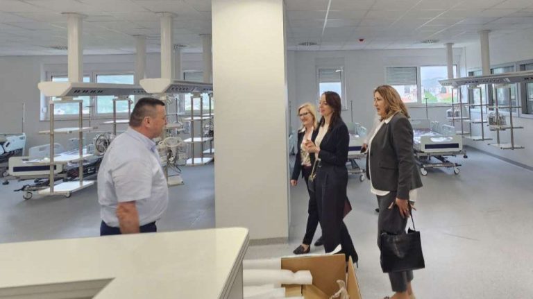 Ministrica Bošnjak posjetila SKB Mostar uoči izvođenja prve transplantacije