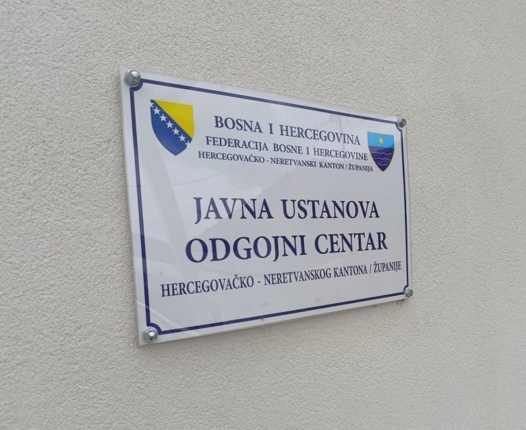 Mostar: Okrugli sto o jačanju međuinstitucionalne saradnje u sistemu zaštite djece i mladih