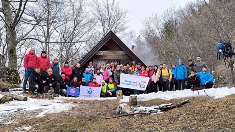 Jablanica: Planinarska tura za pomoć Udruženju “Budi mi prijatelj”