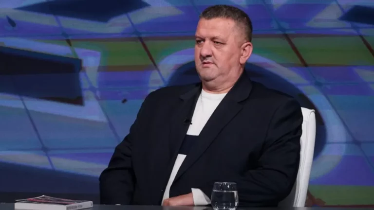 Nermin Bise: “Novinari nisu držači mikrofona, oni pitaju i propitkuju”