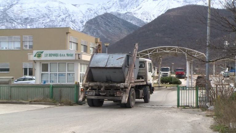 Mostar: Odvoz komunalnog otpada ponovo pokrenut, radnici već na ulicama