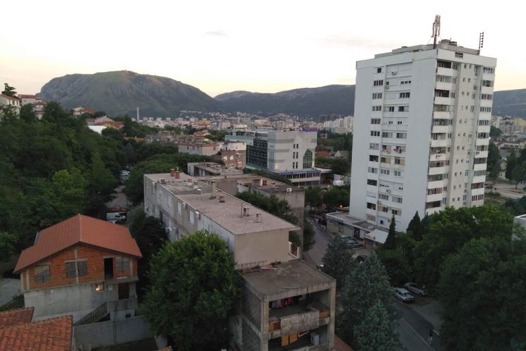 Mostar: Muškarac noćas  ubijen u Zaliku