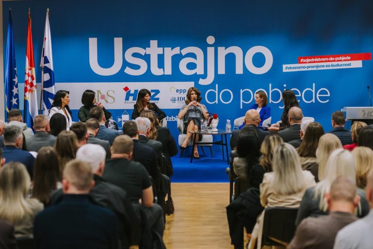 Mostar: Okrugli sto „One odlučuju: Priče snage i zajedništva iz HNŽ-a“