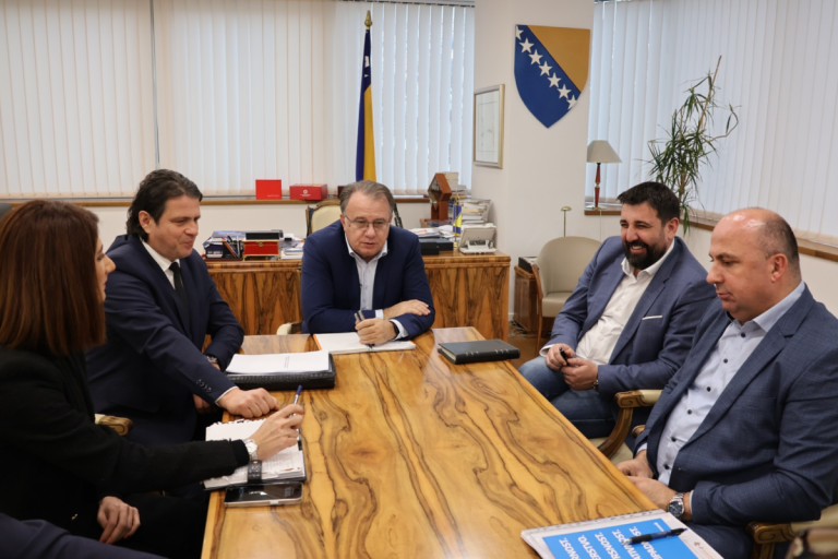 Haos u Autocestama FBiH: Turski Cengiz zbog dugovanja obustavio radove na Koridoru Vc