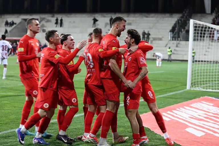 Velež deklasirao Sarajevo: Četiri gola u mreži Banića za prolaz u polufinale Kupa BiH