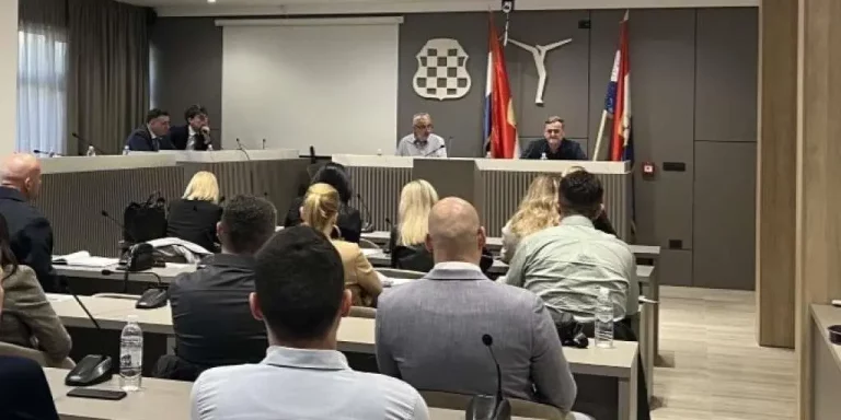 Vlada ZHK i privrednici traže rješenja za nedostatak radne snage i uvoz radnika