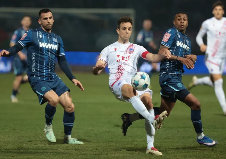 Zrinjski “utišao” Grbavicu: Željezničar tone sve dublje