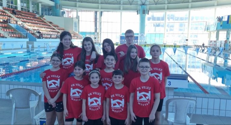 Sarajevo Aquatics 2026: Plivački klub Velež osvojio 12 medalja