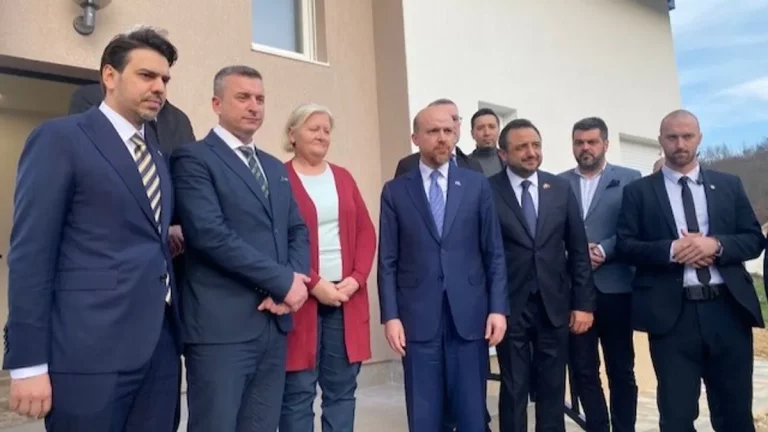 Buturović Polje: Porodice uselile u domove, posjeta Bilala Erdogana
