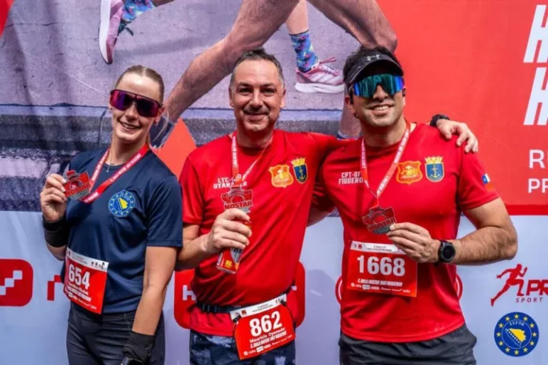 EUFOR u srcu Mostara: Više od 80 vojnika trčalo polumaraton i razgovaralo s građanima