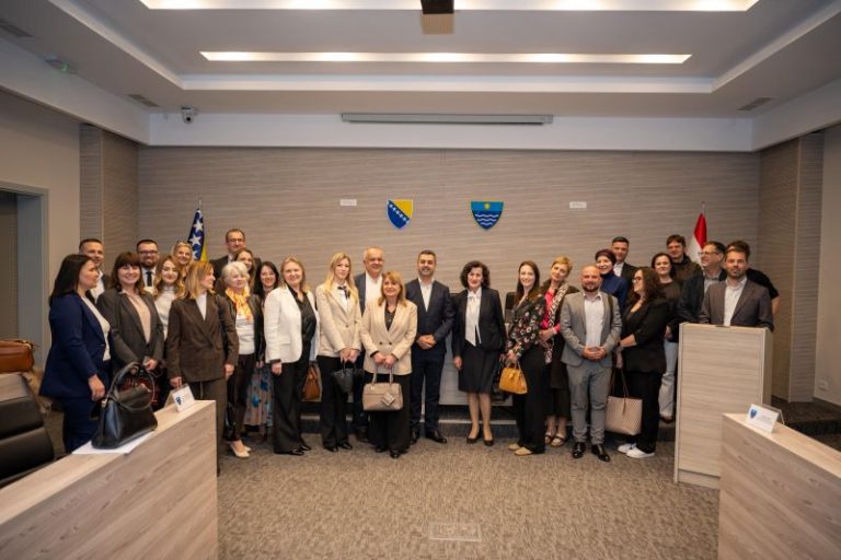 Potpisan Okvirni sporazum o saradnji – jačanje turističkog kadra kroz povezivanje obrazovanja i baštine HNK