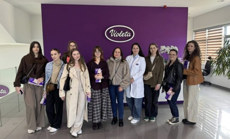 Grude: Učenici Srednje škole Konjic posjetili fabrike Violeta i Corspack