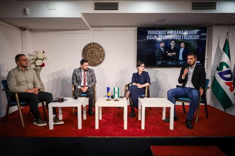 Asocijacija mladih SDA: Panel diskusija „Budućnost u rukama mladih: vizija, odgovornost i rezultati“