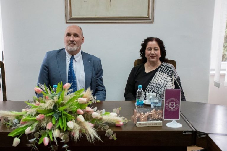 Mostar: Ambasador Švicarske Gabriele Derighetti posjetio Univerzitet „Džemal Bijedić“