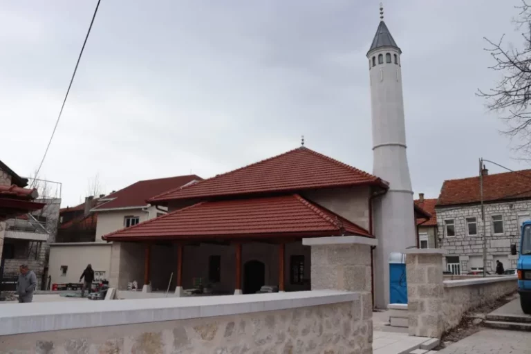 Nevesinje: Otvorenje Dugalića džamije 26. aprila