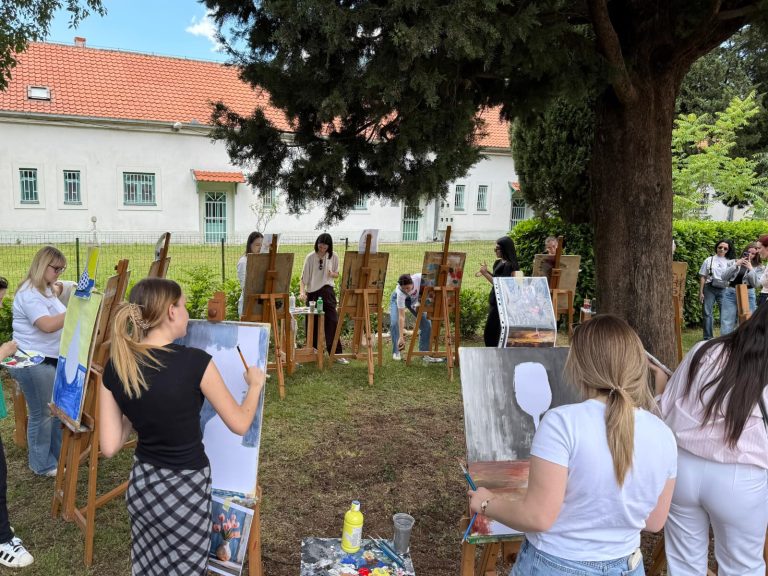 Kada platno zamijeni učionicu: Radionica slikanja sa Vedranom Božić
