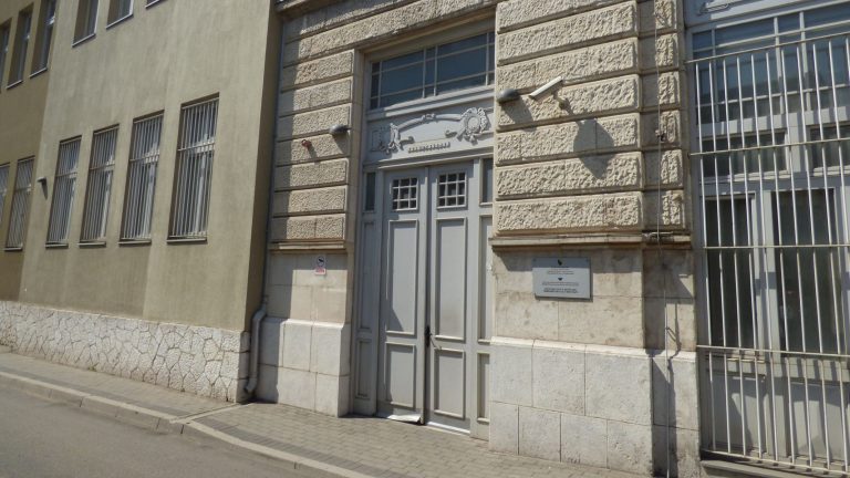 Općinski sud Mostar: Sudski policajac se ranio iz službenog pištolja