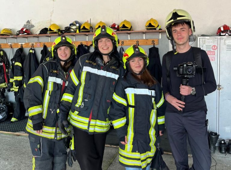 Mostar: Studenti priredili iznenađenje vatrogascima PVJ Mostar