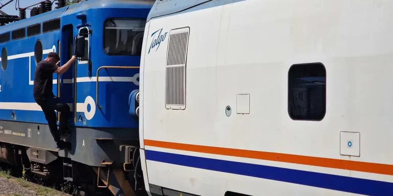 Policijska akcija u vozu za Ploče: Pronađeni migranti u toaletu tokom granične kontrole
