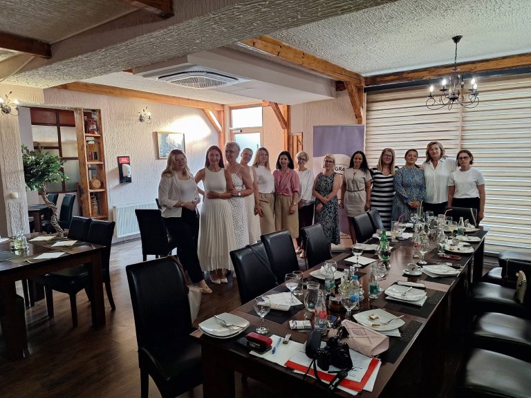 Od nevidljivog rada do vidljivih promjena: Uloga žena u lokalnoj zajednici“