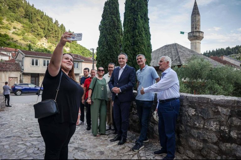 Bećirović u Stocu: Član Predsjedništva BiH razgovarao sa građanima