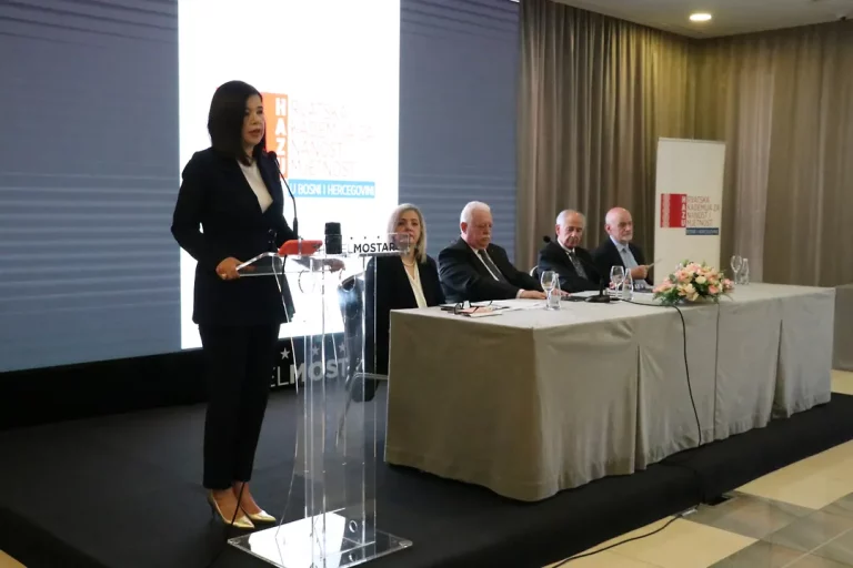 Premijerka Marija Buhač na obilježavanju Dana HAZU BiH