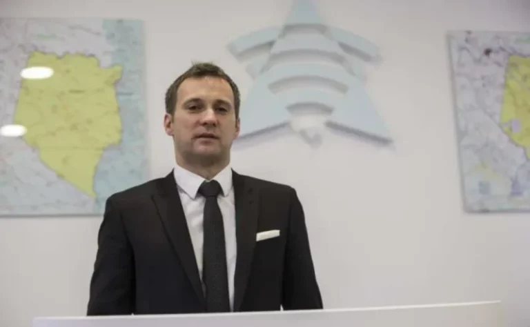 Četvrti “šamar” Parlamentu BiH: Neodgovorni direktor pod zaštitom moćnog punca ponovo pobjegao od javnog saslušanja