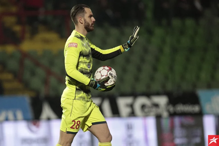 Novi čuvar mreže stiže u Velež: Emil Velić nadomak potpisa za Rođene