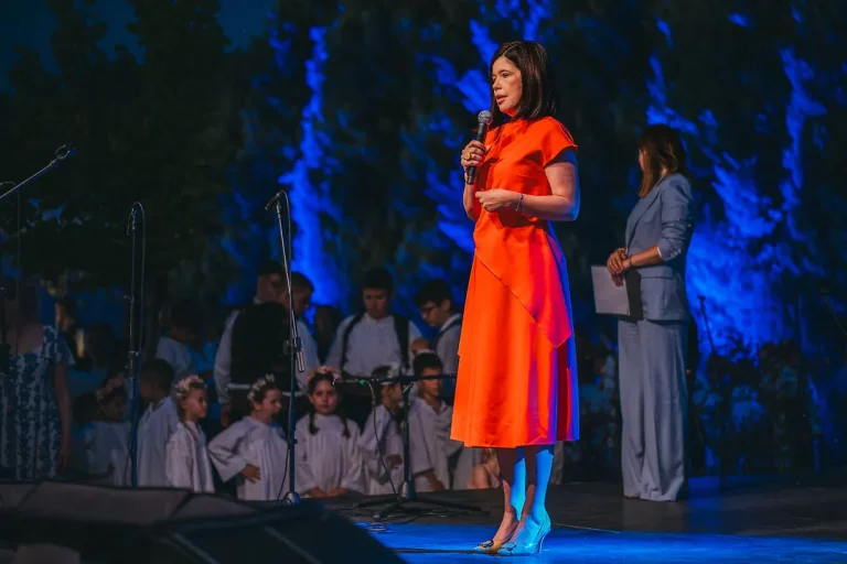 Mostar: Premijerka Marija Buhač otvorila Međunarodnu smotru dječjeg folklora