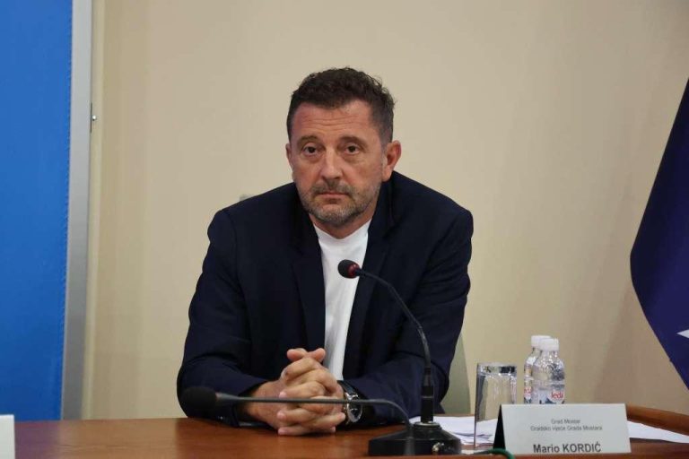 Odluke: Aerodrom ide u koncesiju, Mostar bus dobija kredit od 2,2 miliona KM