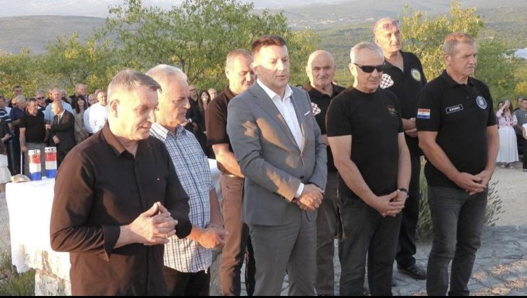 Zdenko Lučić: “Naša sela su prazna, institucije urušene, vrijeme je za promjene!”