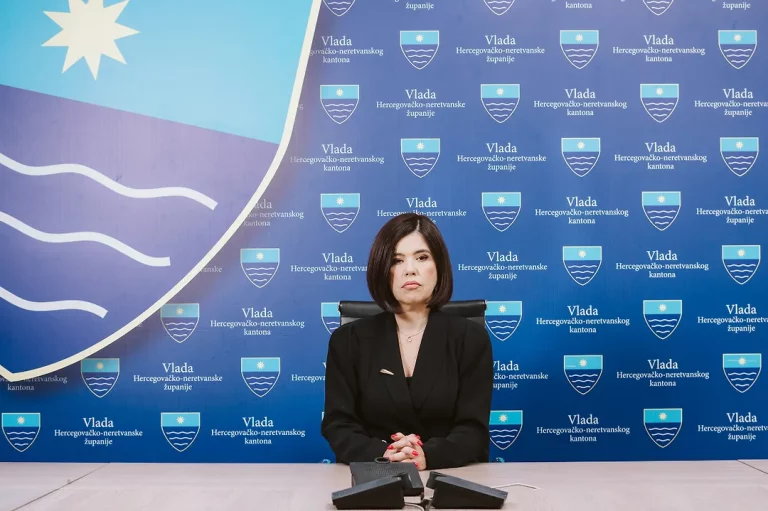 Premijerka Marija Buhač: Oštra osuda skrnavljenja crkvenog prostora i vjerskih obilježja u Međugorju