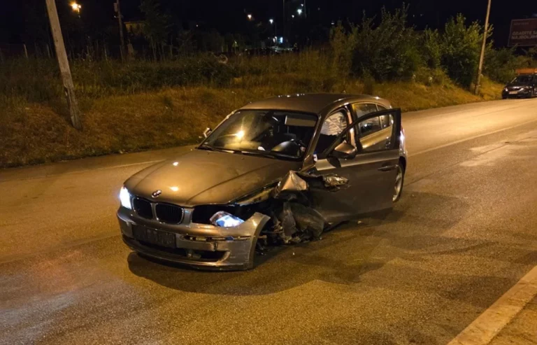 Mostar: Sudar pet automobila kod Zalika, jedan vozač uhapšen