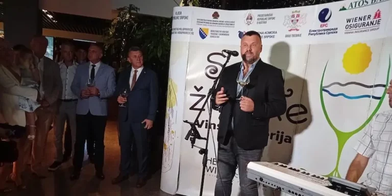 Trebinje: Jubilarni Salon žilavke okupio više od 50 izlagača